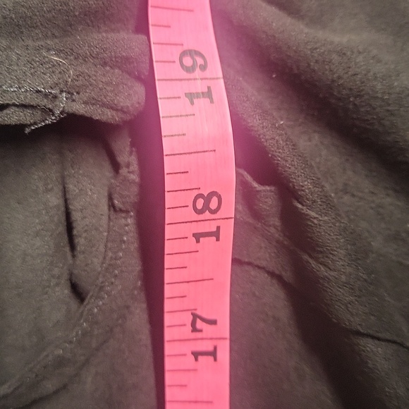 Sofia Vergara light sweater sm - Picture 4 of 8